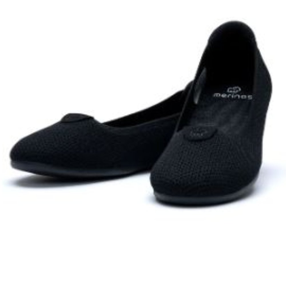 Size 12 Merinos Flats